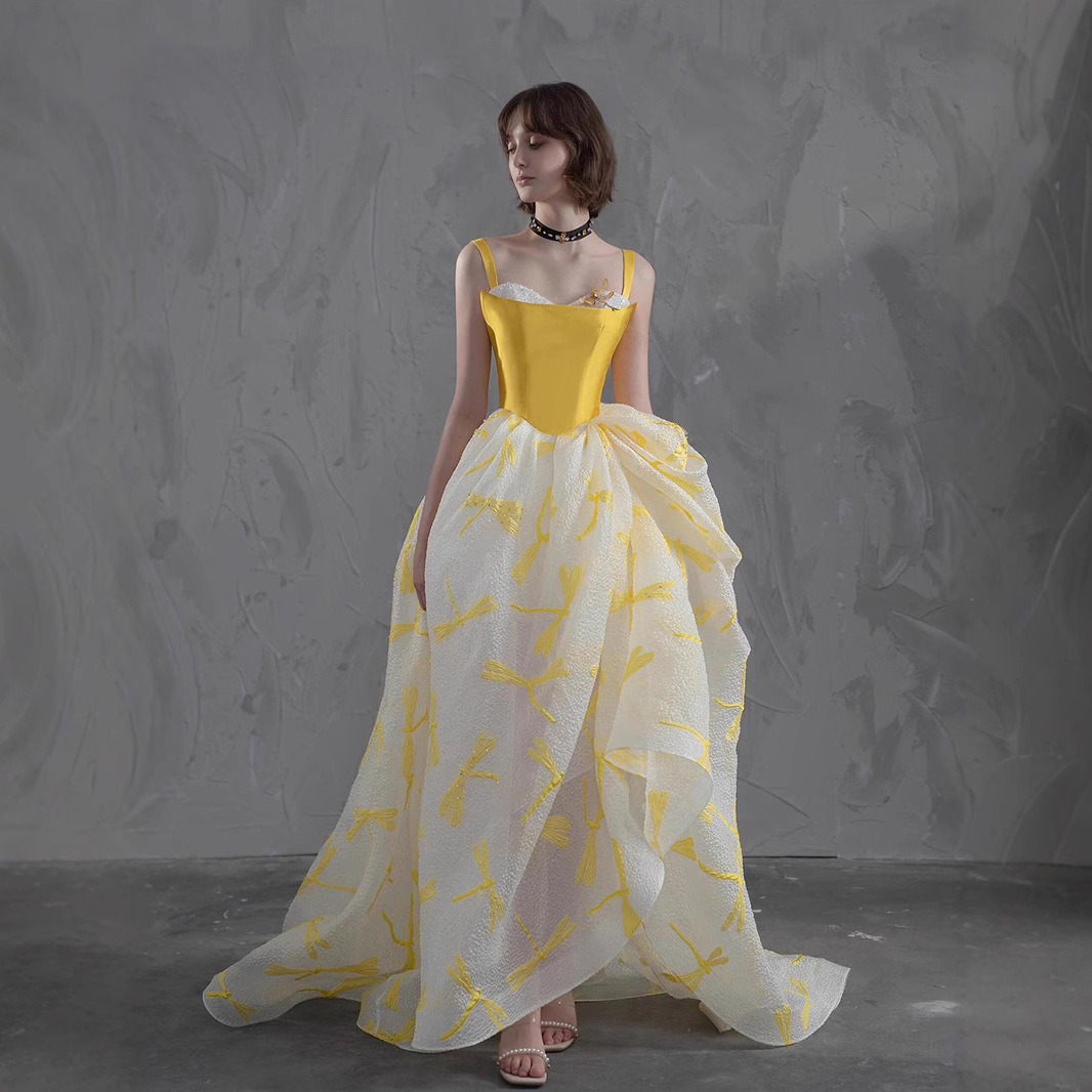 Elegant Yellow Satin Top Pagea - огляд і ціна Embroidery Yellow Dress