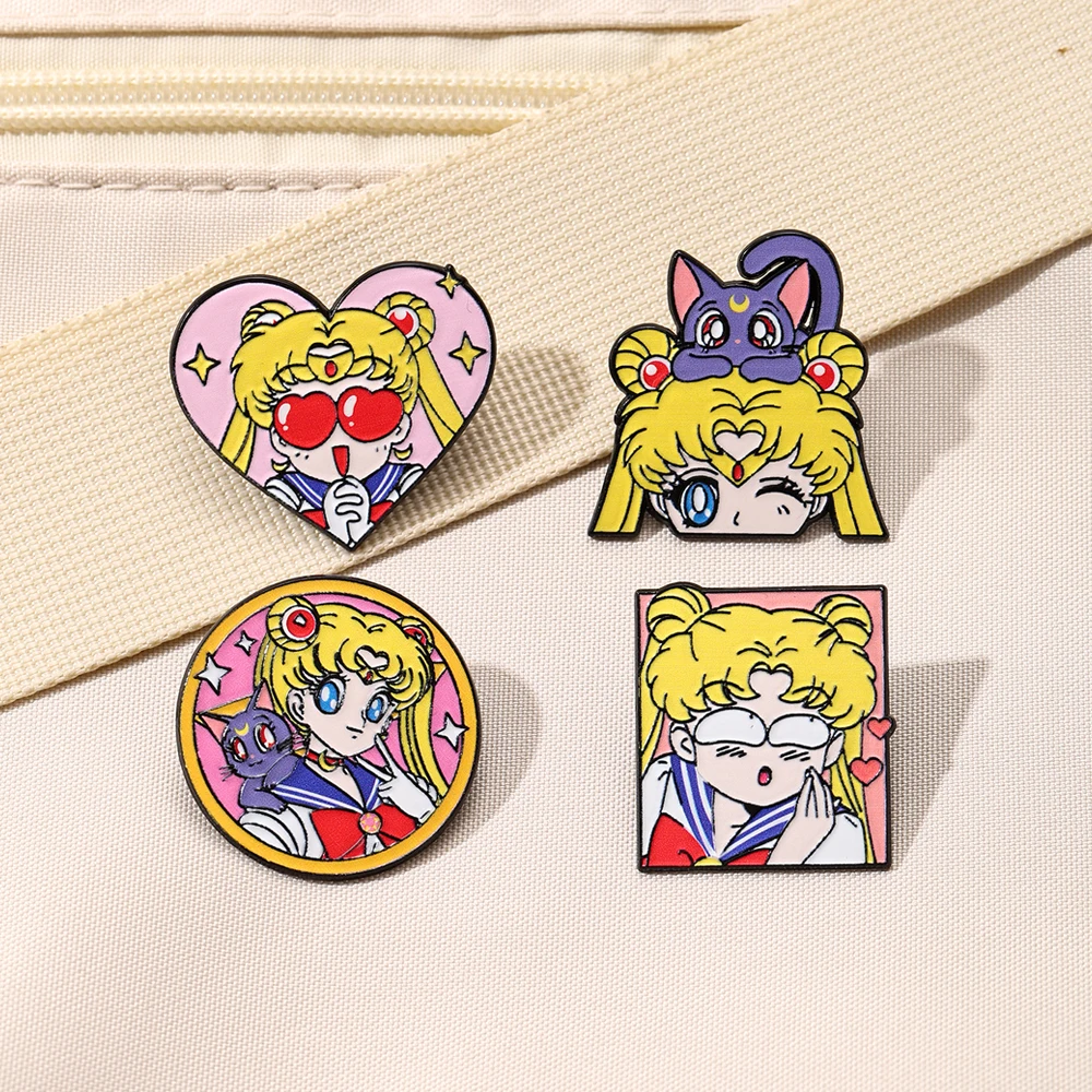 4 Pcs Sailor Moon Heart Shape  - огляд і ціна Embroidery Reddit